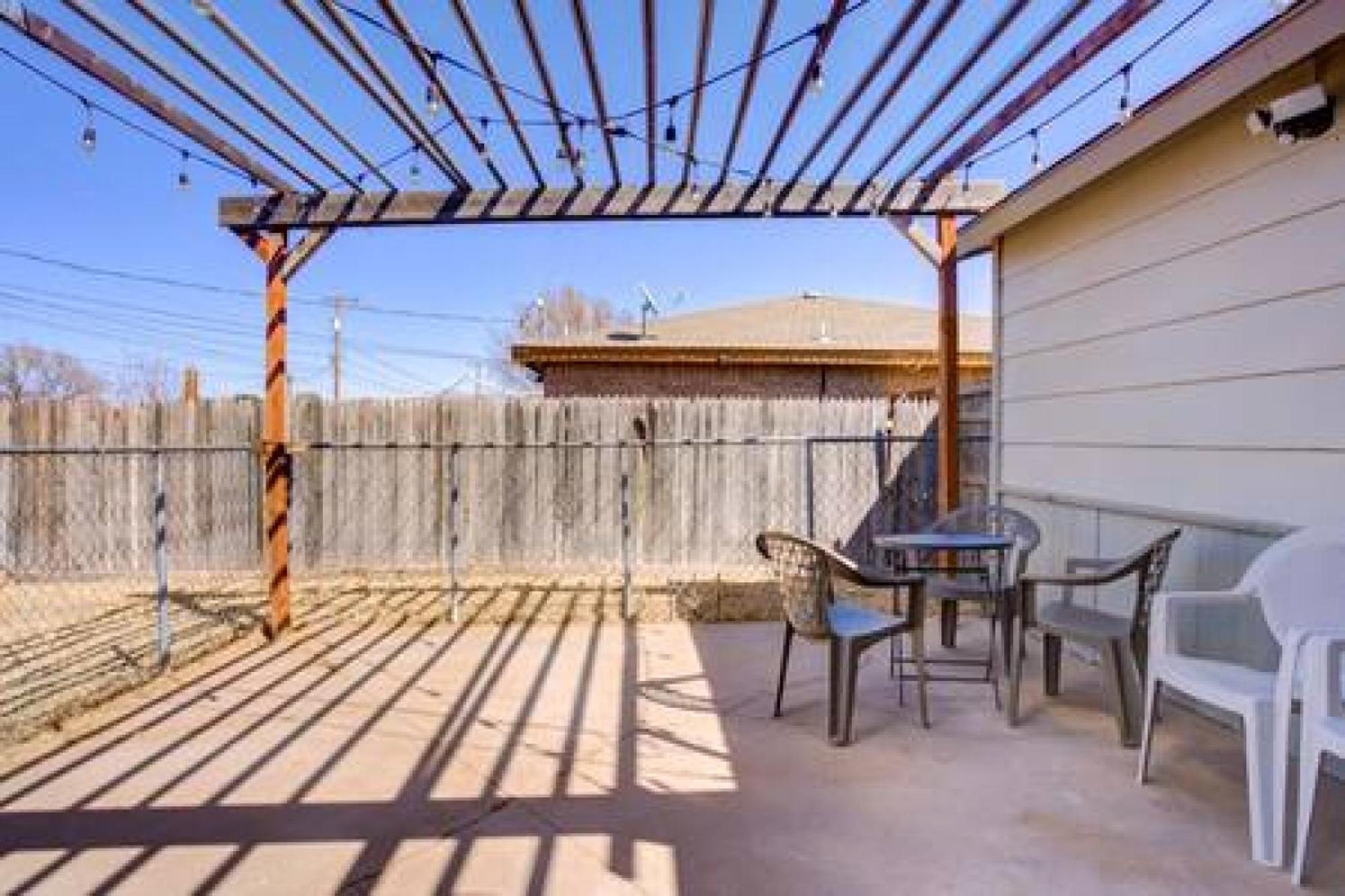 La Palma Near Texas Tech And Restaurants *